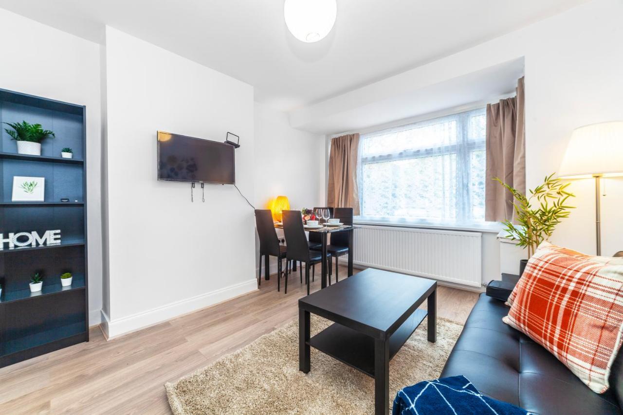 Autonomous 2 Bdr Apartment With Garden And Parking Энфилд Экстерьер фото