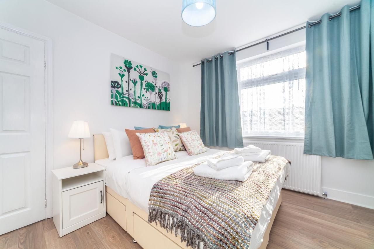 Autonomous 2 Bdr Apartment With Garden And Parking Энфилд Экстерьер фото
